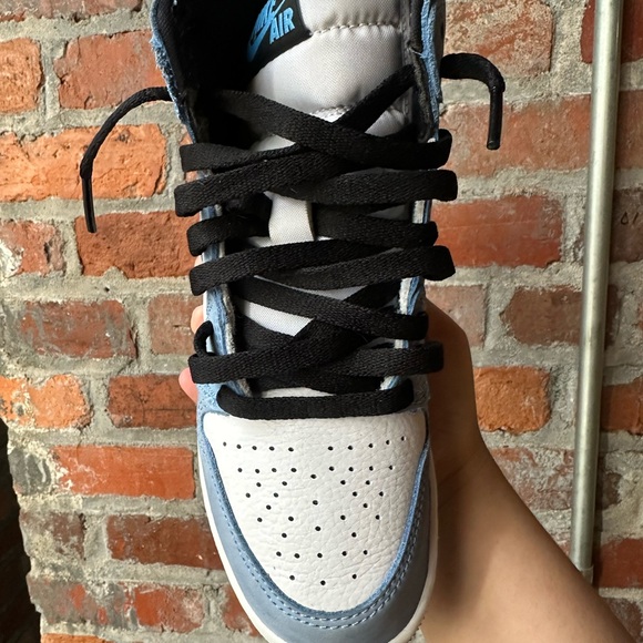 Jordan 1 Retro OG High University Blue - Picture 7 of 16